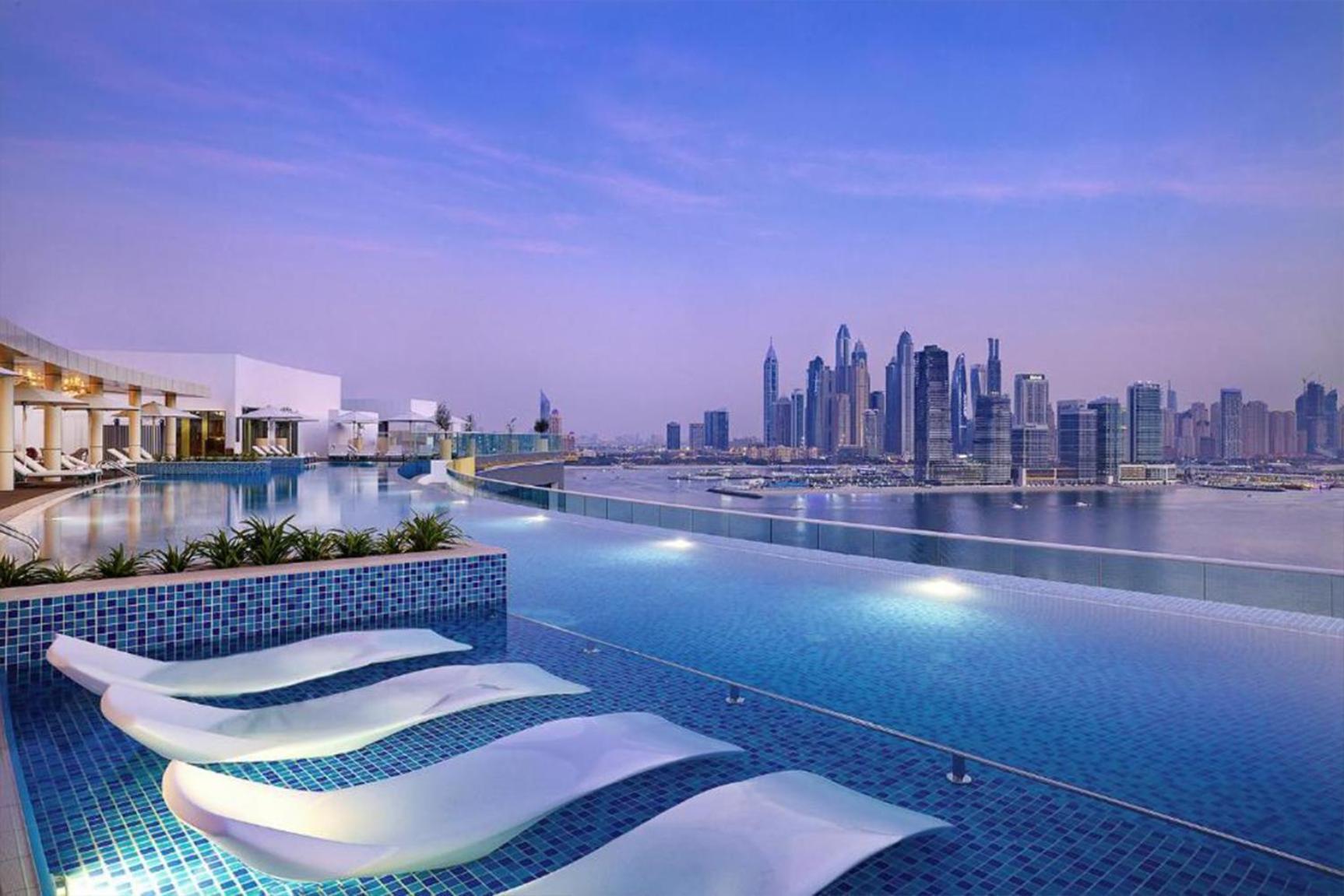 شقة Cozy In Palm, Steps To & Mall *