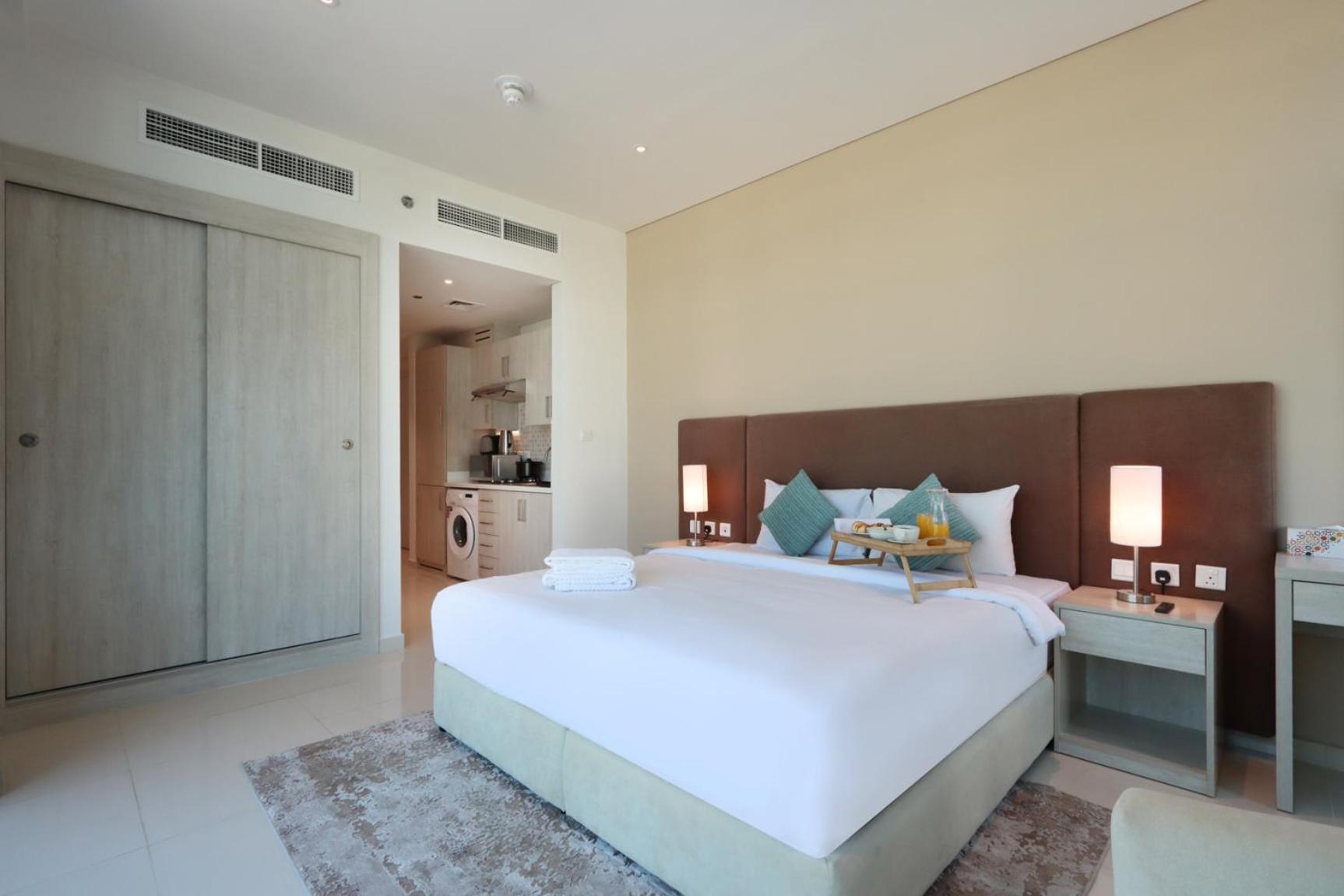 شقة Cozy In Palm, Steps To & Mall
